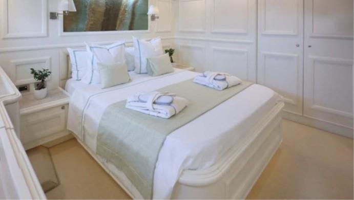 2003 CUSTOM LINE NAVETTA 30 